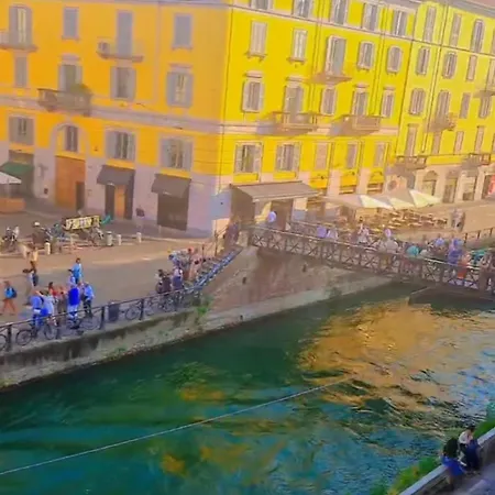 Navigli View Grande Διαμέρισμα *